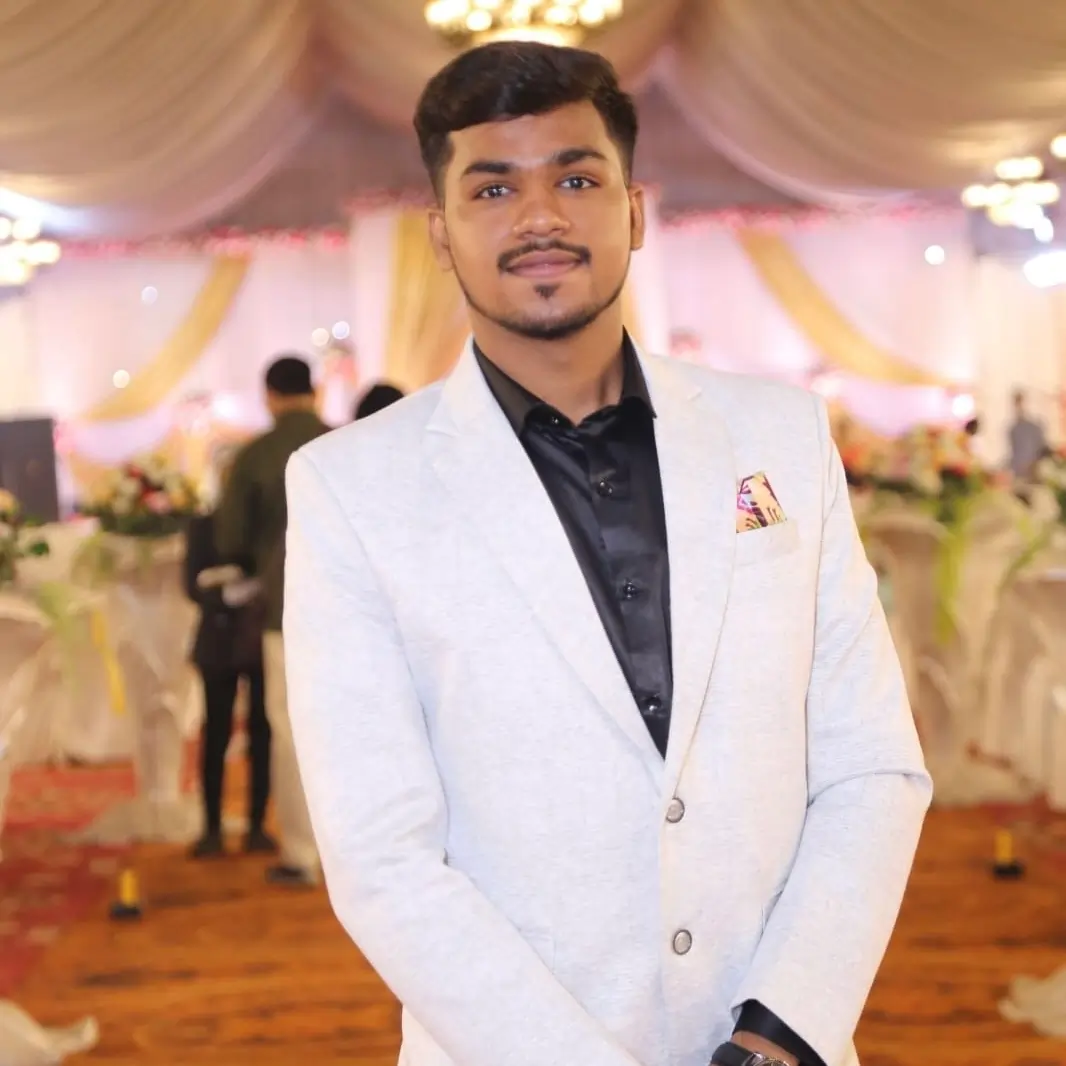 Aman Pushpakar - CEO & Manager at Underrated Coder